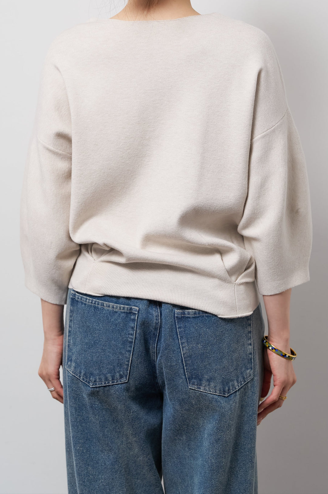 【防静電気】前後2WAYやわもちパフスリーブニット