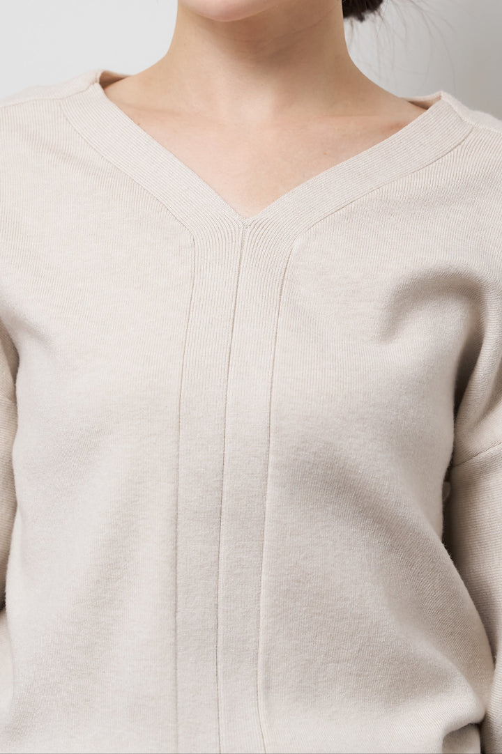 【防静電気】前後2WAYやわもちパフスリーブニット