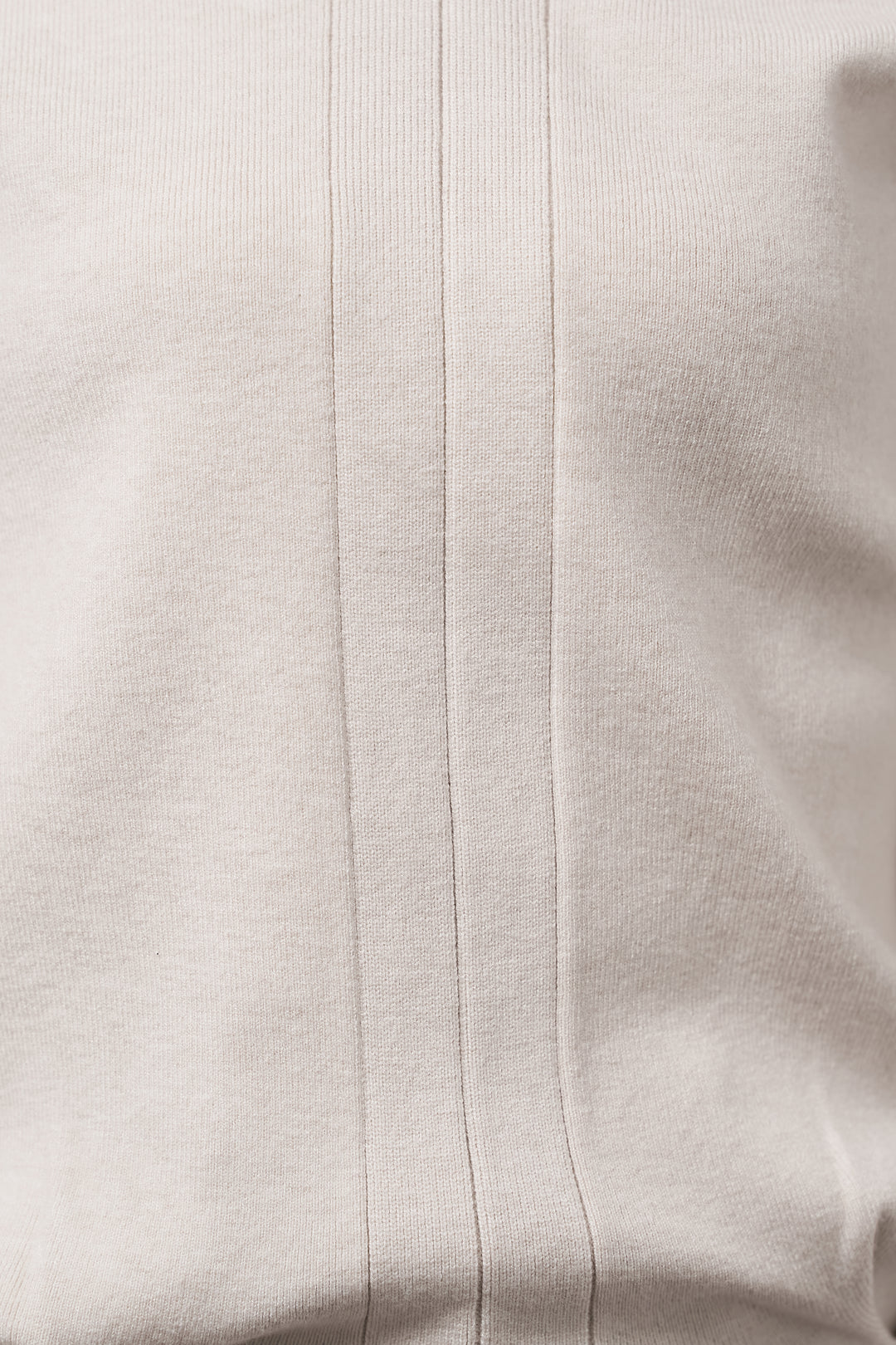 【防静電気】前後2WAYやわもちパフスリーブニット