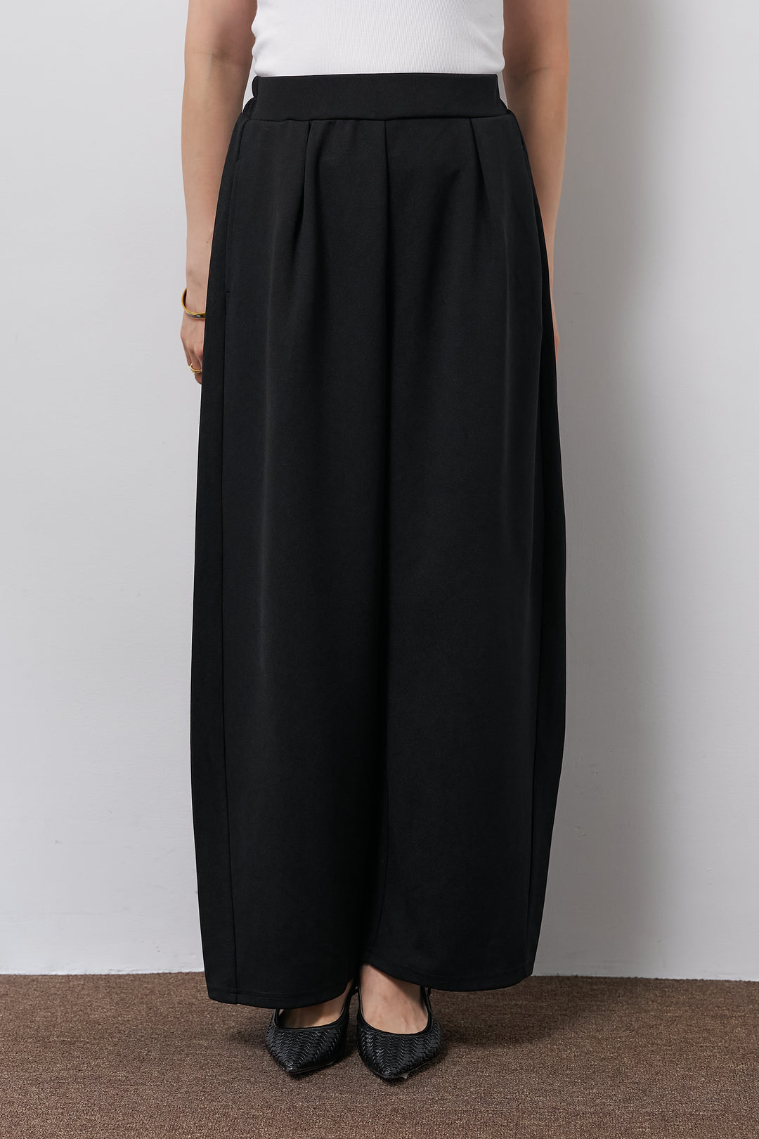 ストレッチタックパンツ