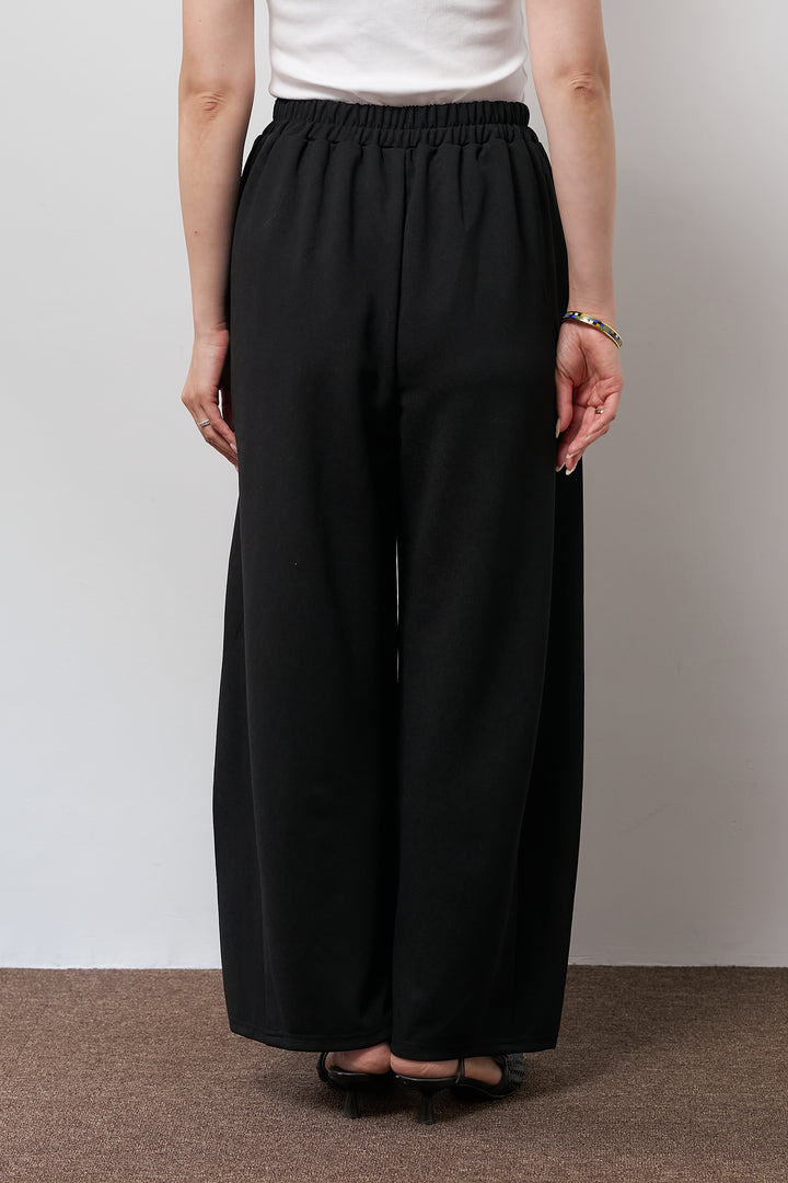 ストレッチタックパンツ