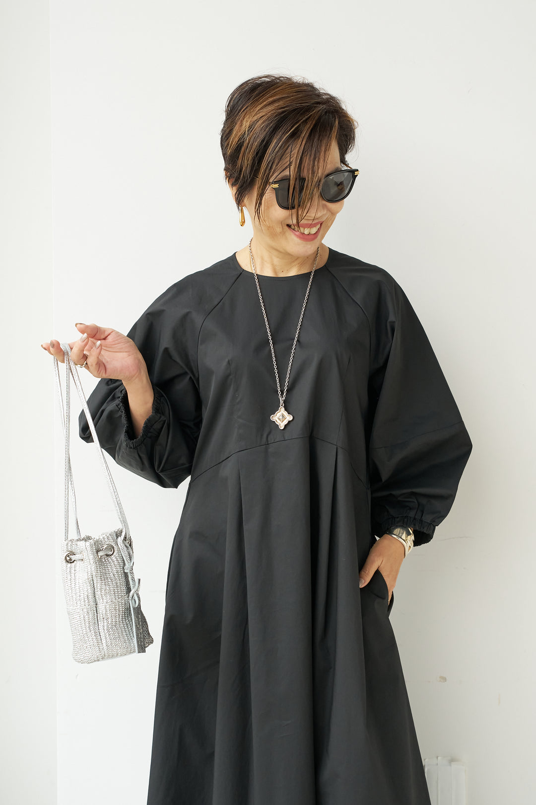 Volume sleeve dress