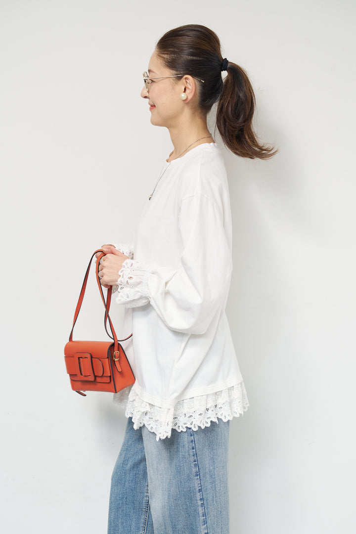 裾フリルコットンカットソー