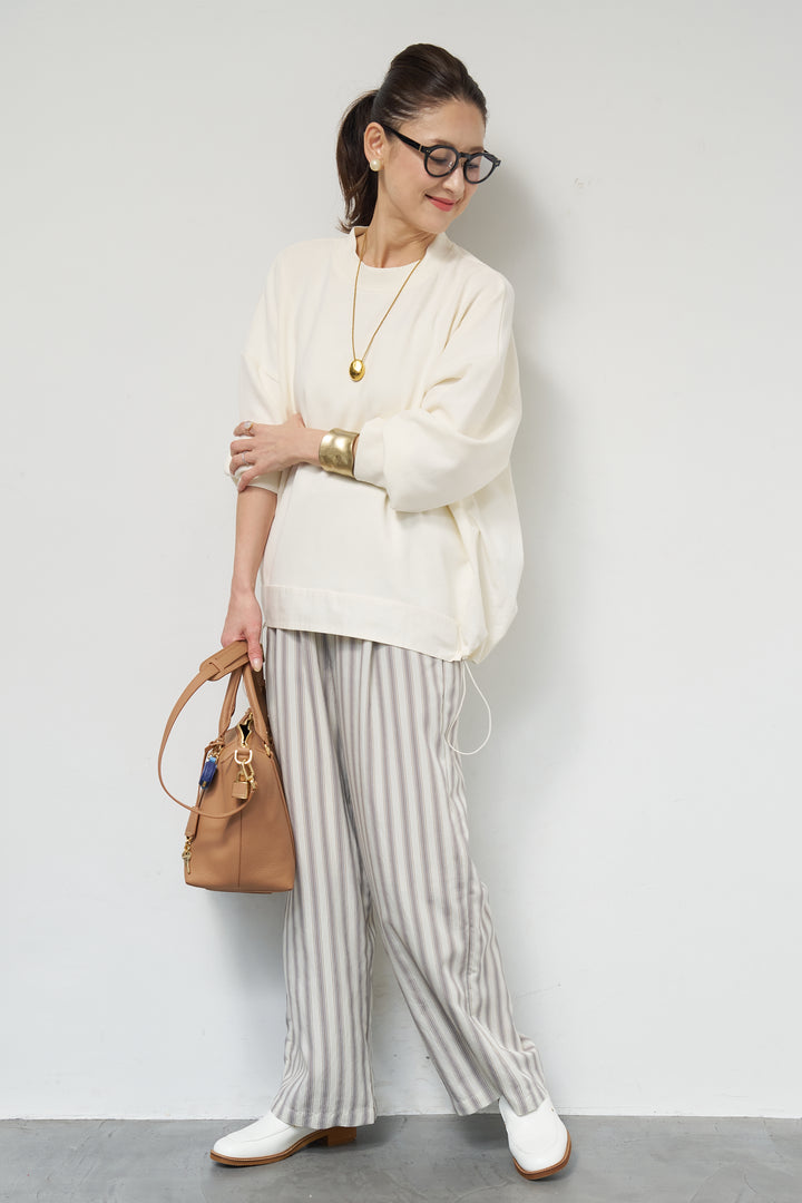 裾切替ハイネックプルオーバー