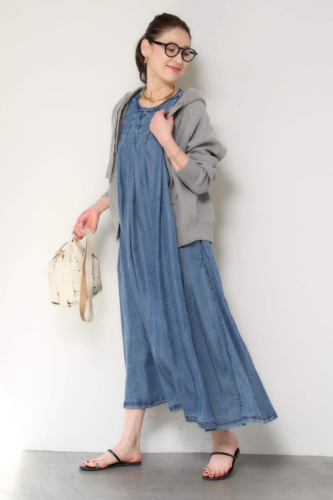 パウダーシルクデニムジップワンピース