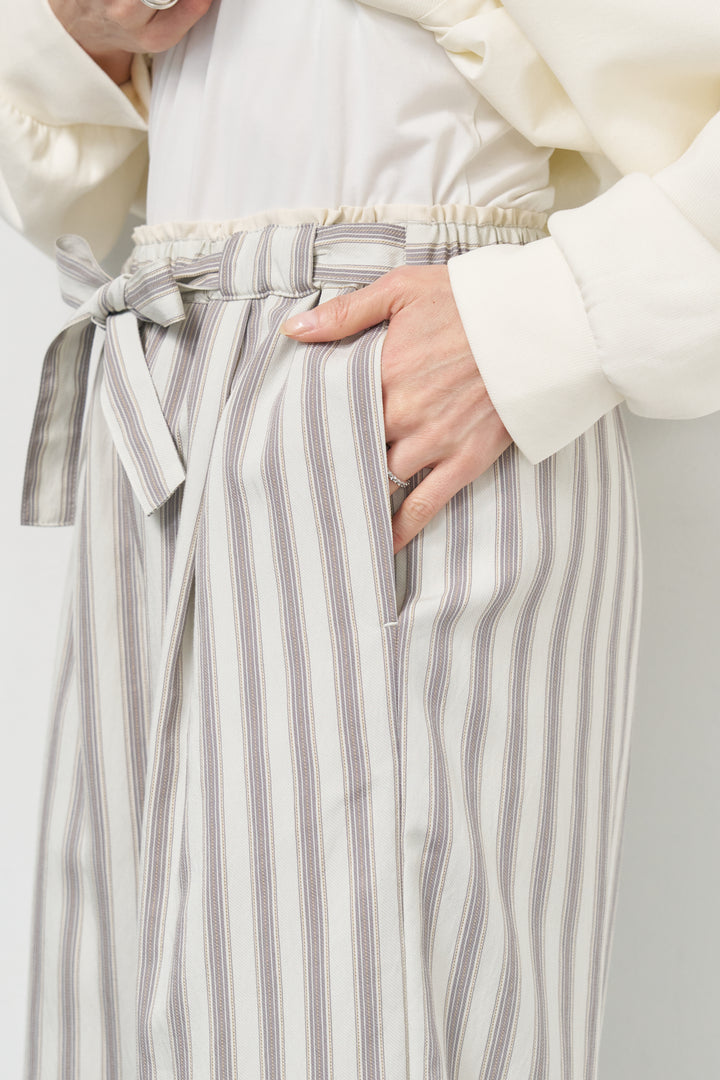 ストライプイージーパンツ