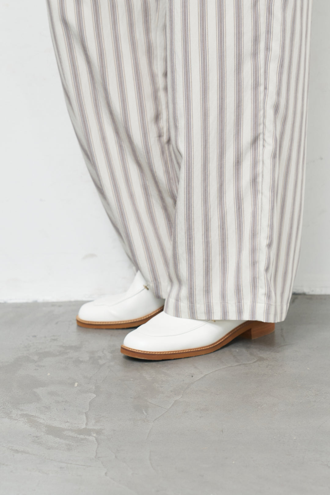 ストライプイージーパンツ