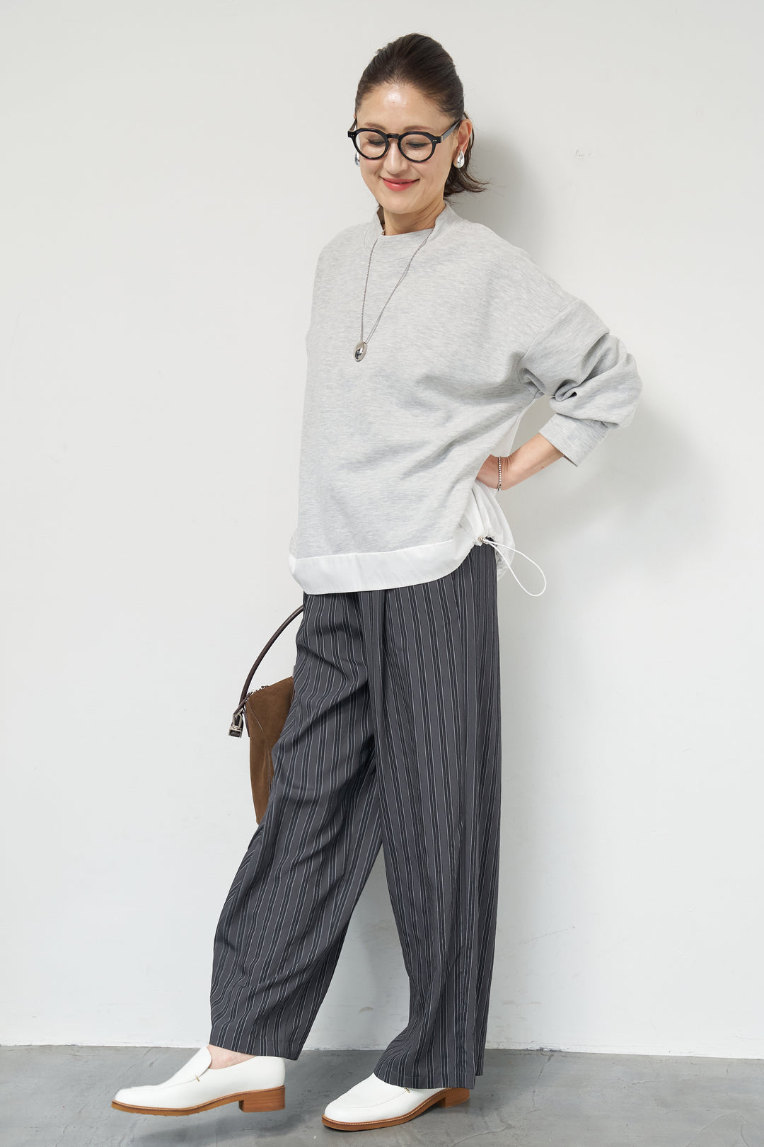 [SET]裾切替ハイネックプルオーバー+ストライプイージーパンツ(2set)
