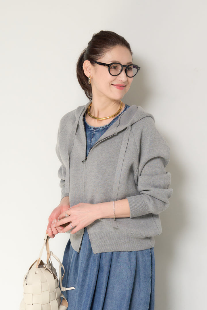 ニットZIPパーカー