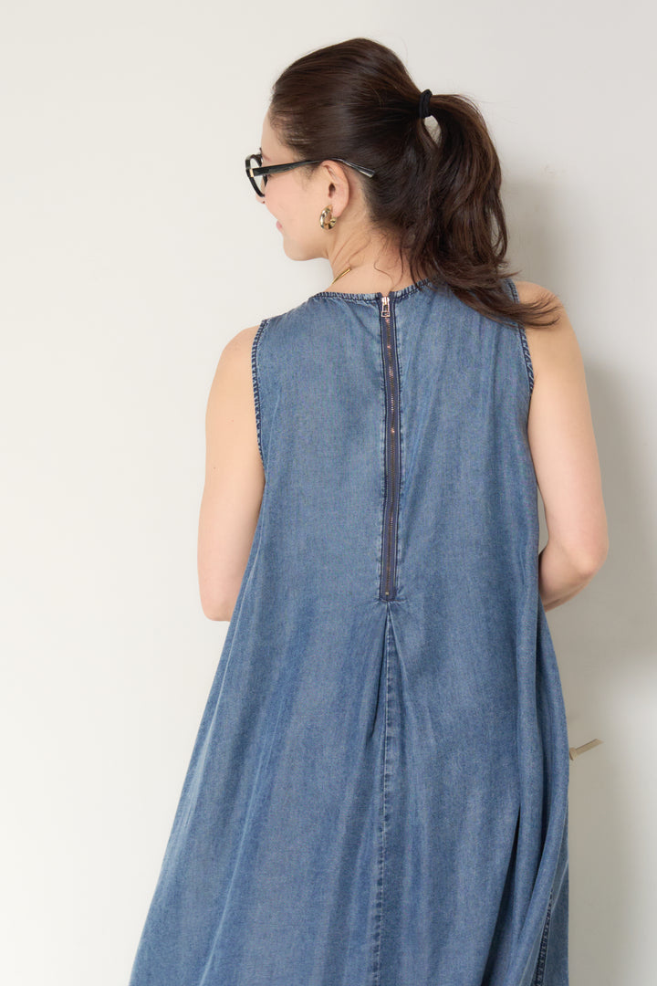 パウダーシルクデニムジップワンピース