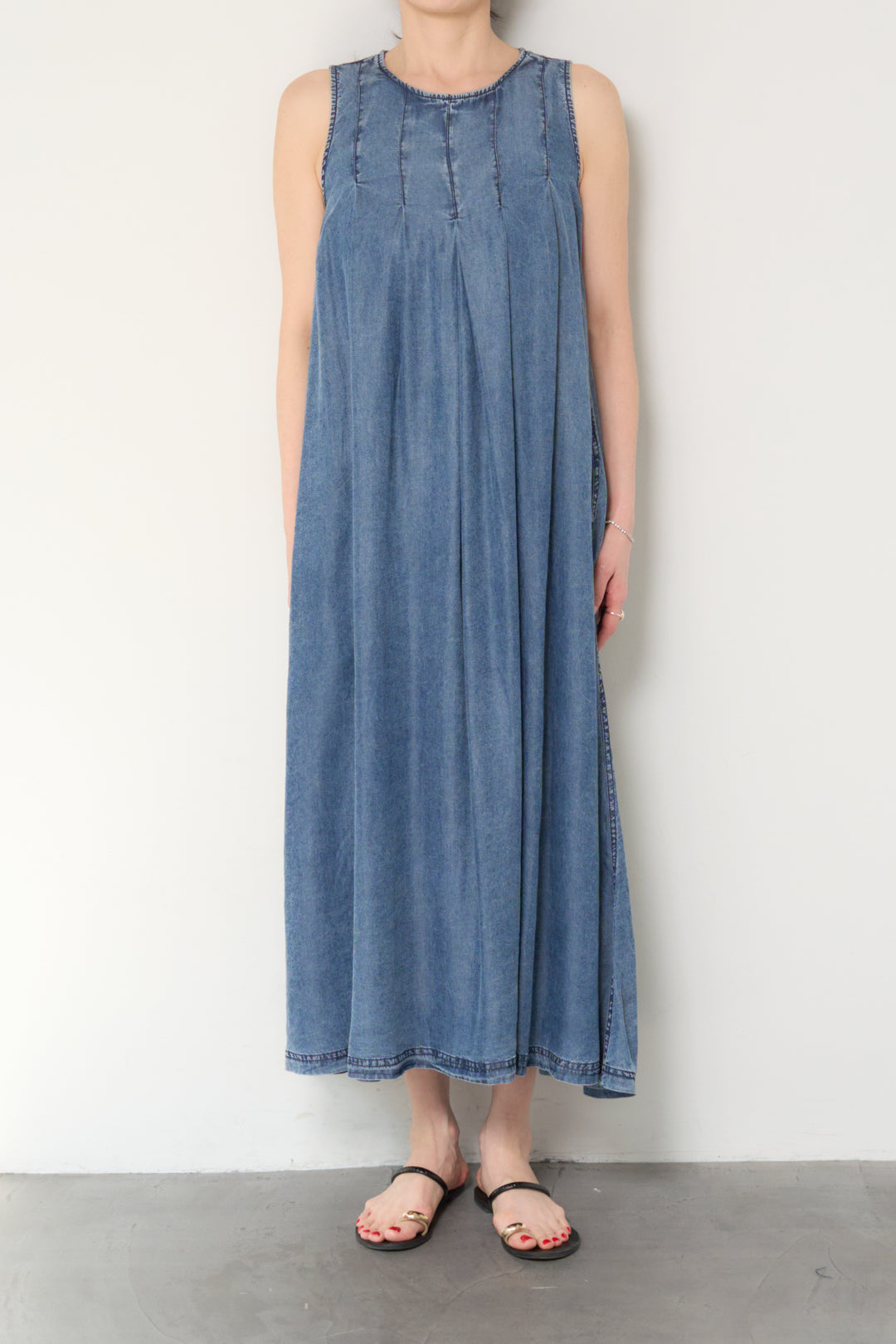 パウダーシルクデニムジップワンピース