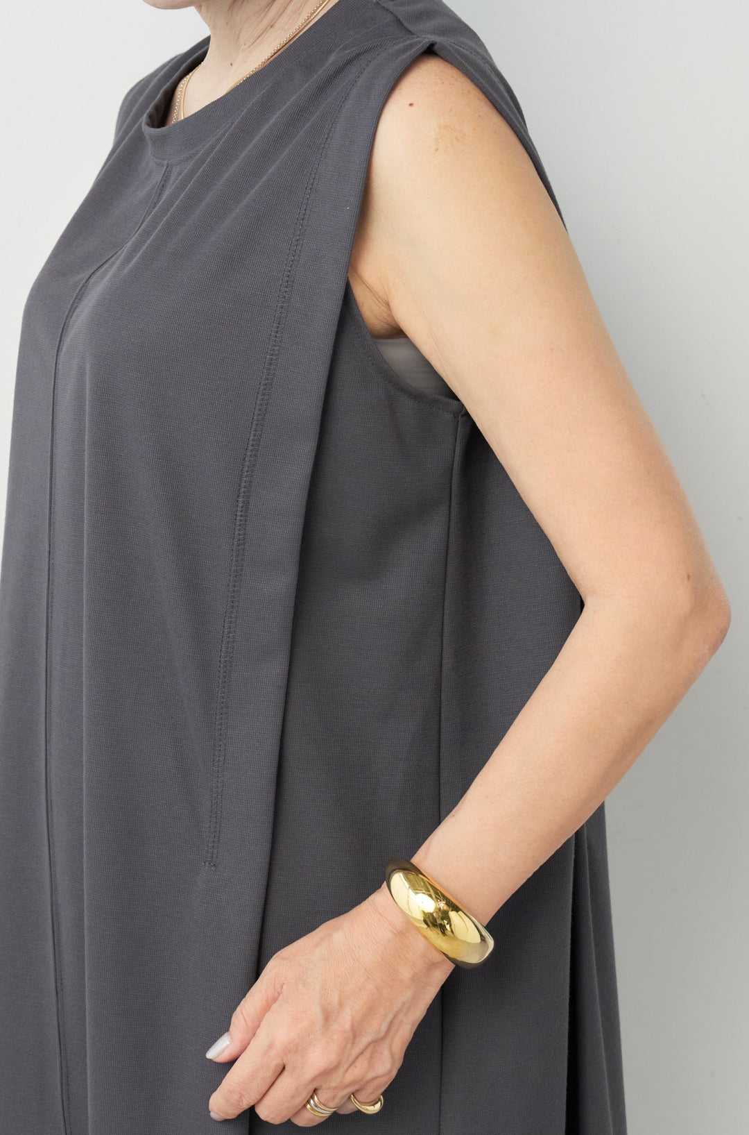 [UV Protection] Caramel Piqué Shoulder Tuck Dress