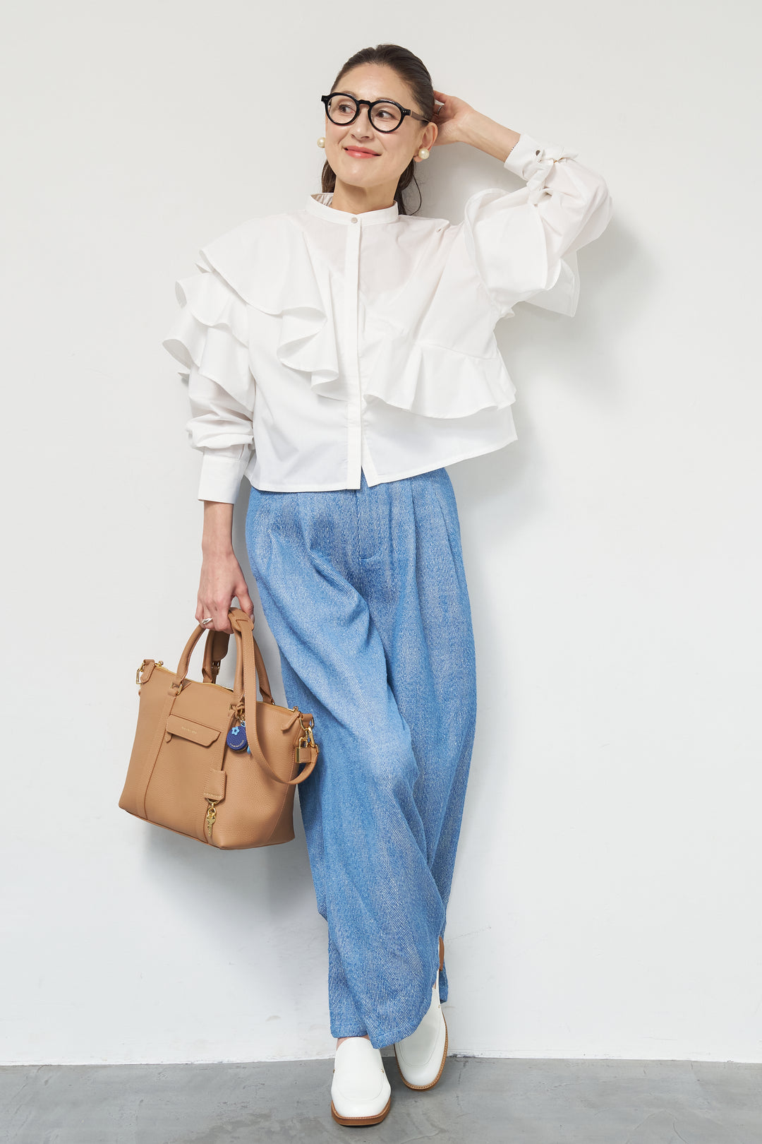 ショートアシメラッフルシャツ