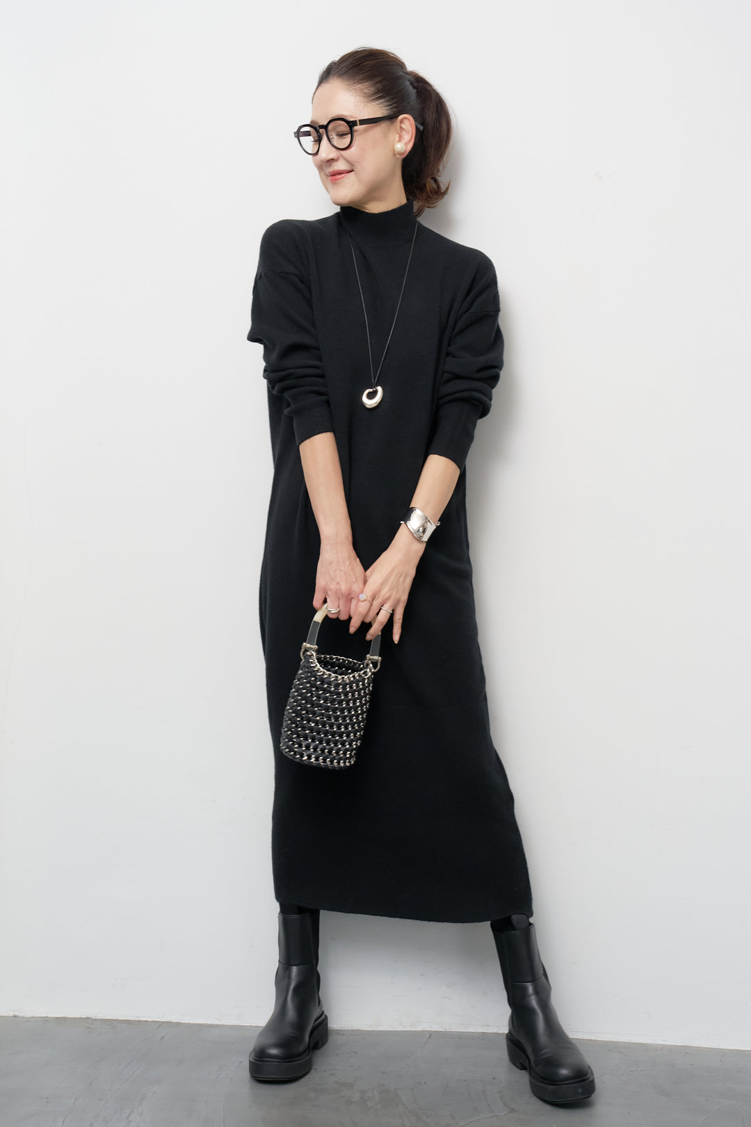 モックネックニットワンピース