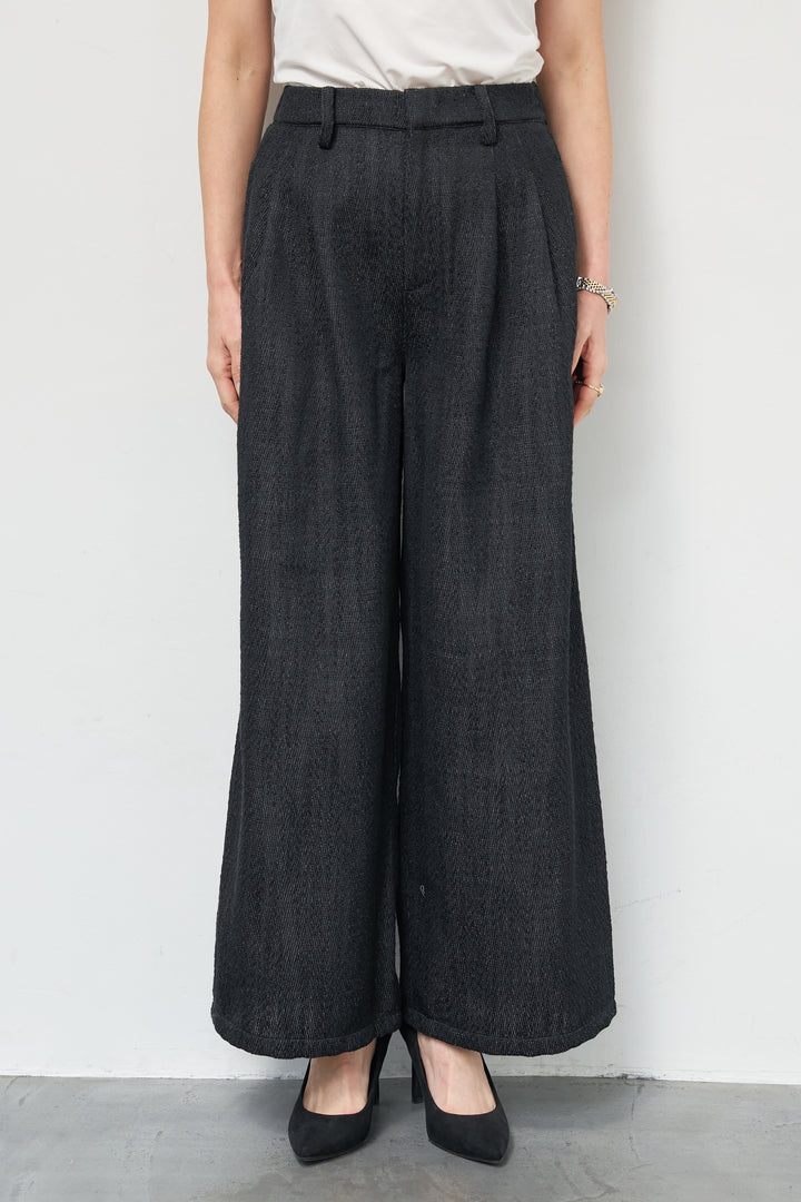 デニムライクヘリンボーンパンツ