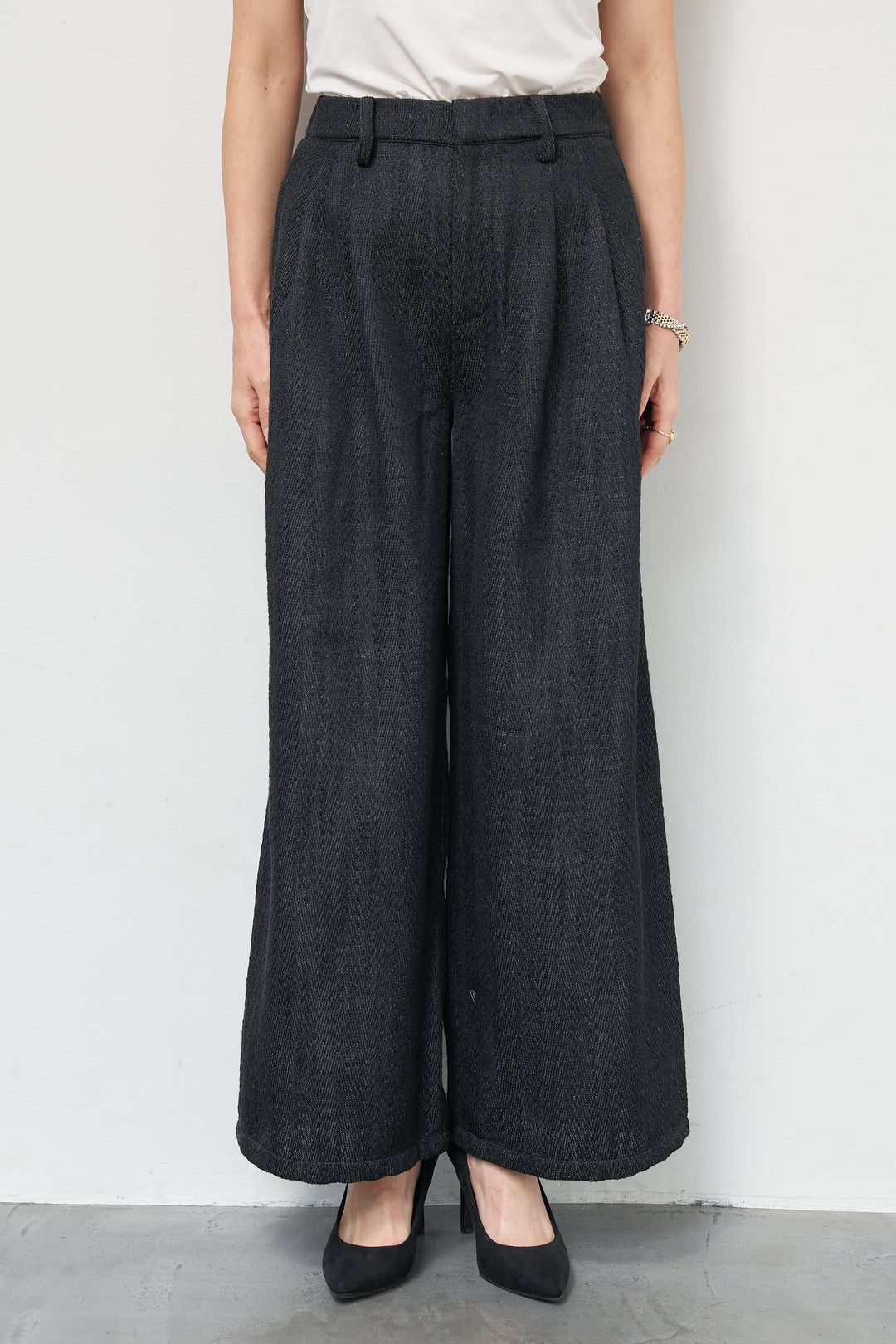 [SET]ショートアシメラッフルシャツ+デニムライクヘリンボーンパンツ(2set)