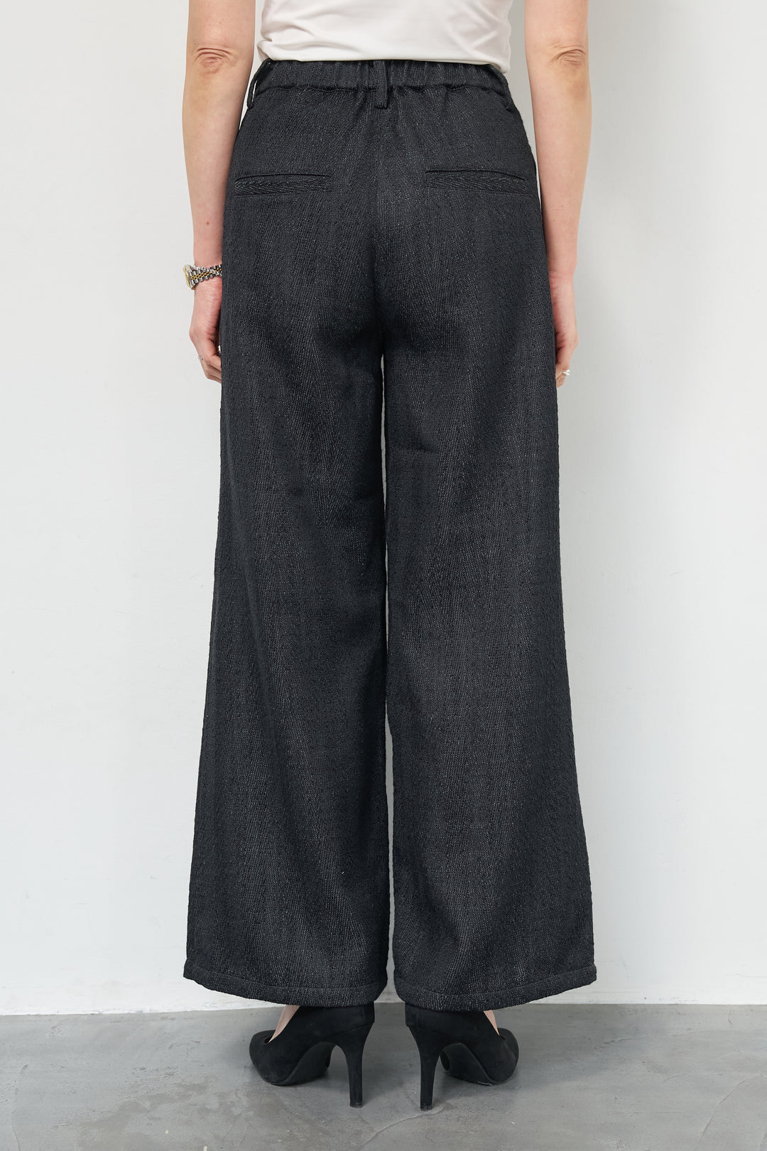 [SET]ショートアシメラッフルシャツ+デニムライクヘリンボーンパンツ(2set)