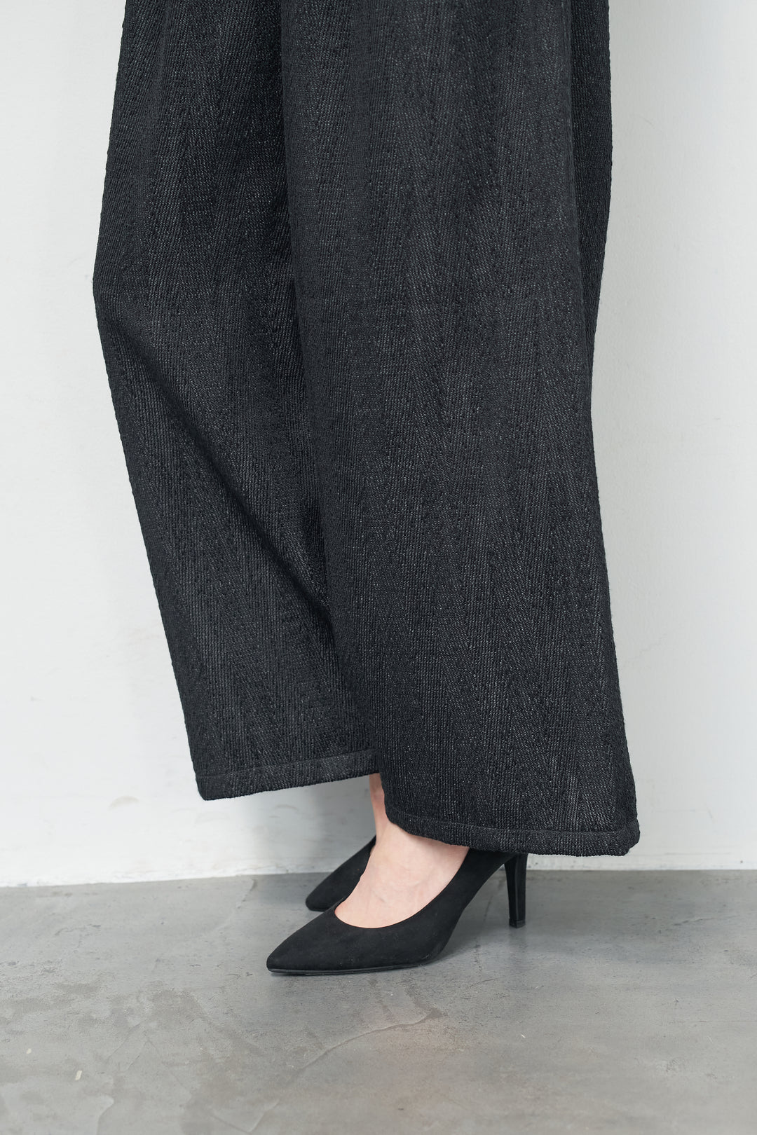 [SET]ショートアシメラッフルシャツ+デニムライクヘリンボーンパンツ(2set)