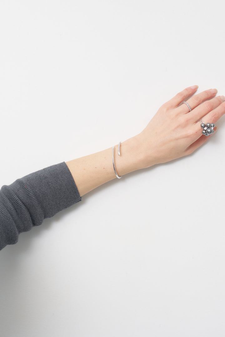 ストーンオープンバングル