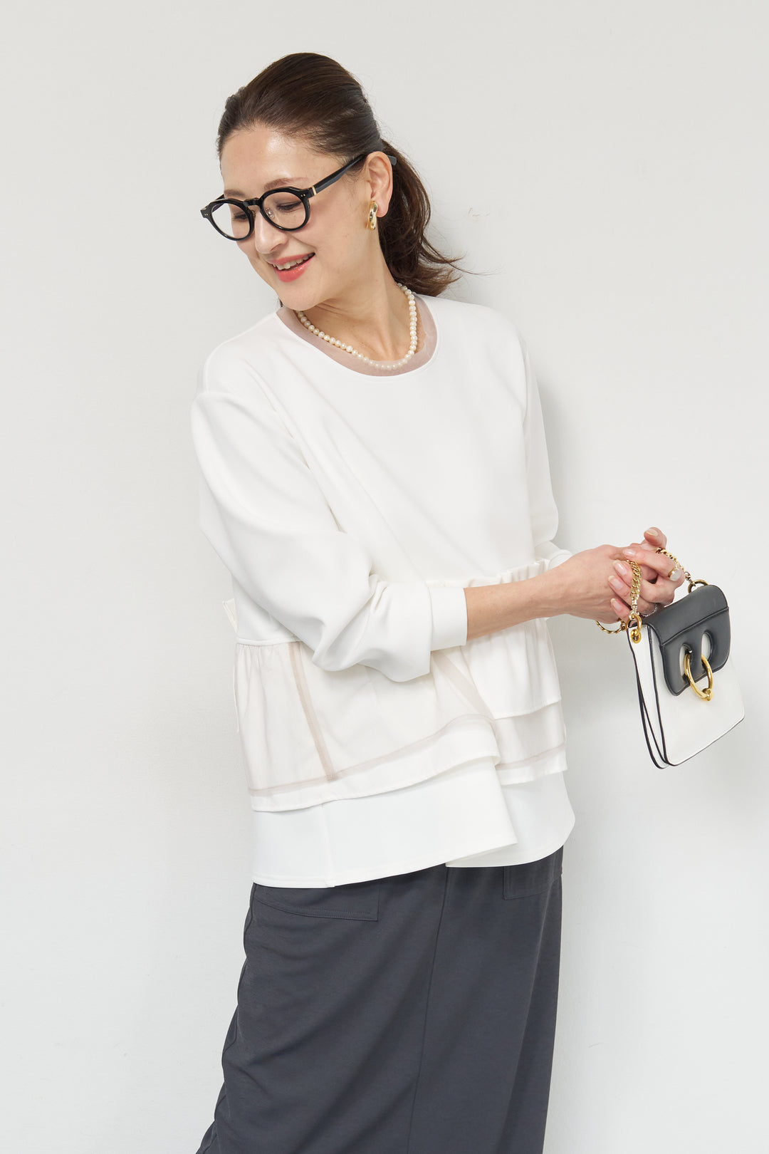 ストレッチポンチペプラムトップス