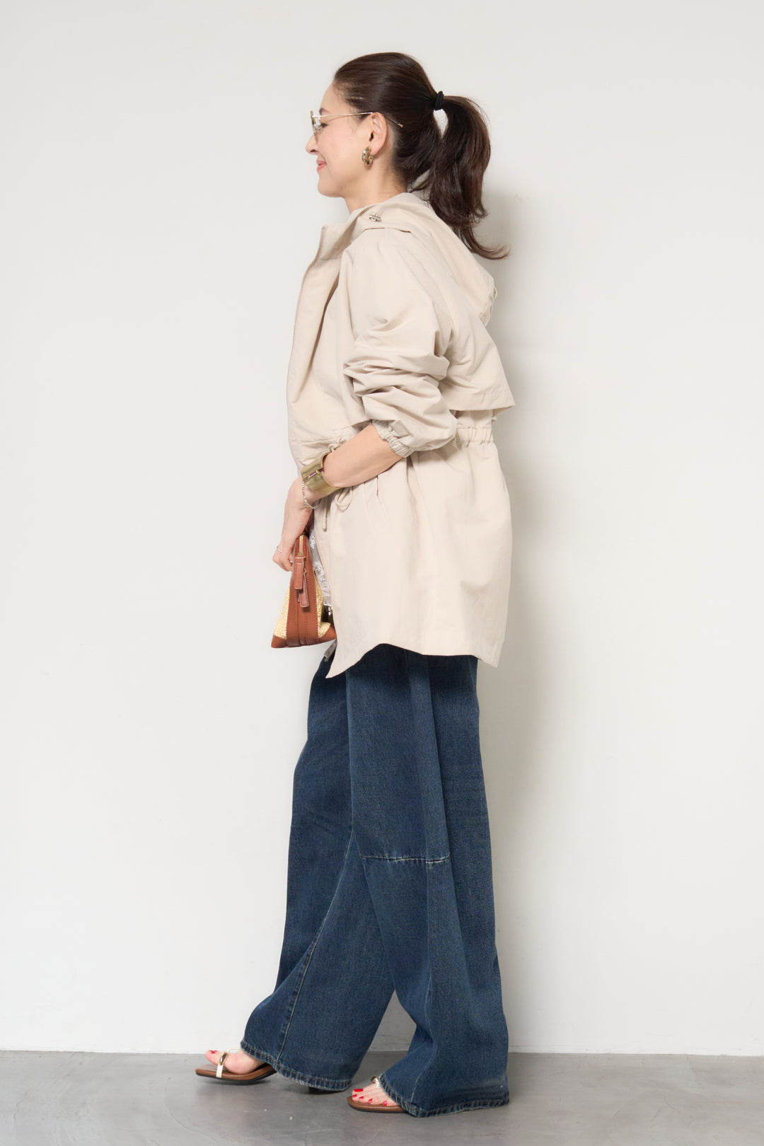 ウエストギャザーフーディーブルゾン