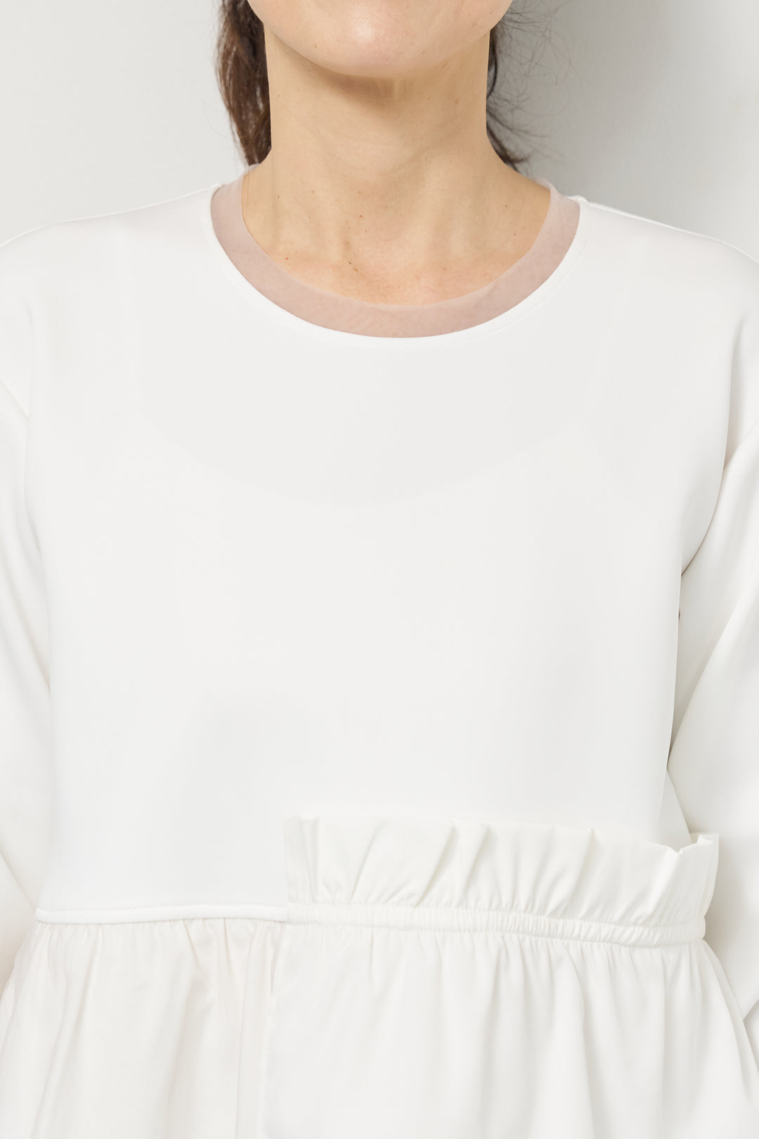 ストレッチポンチペプラムトップス