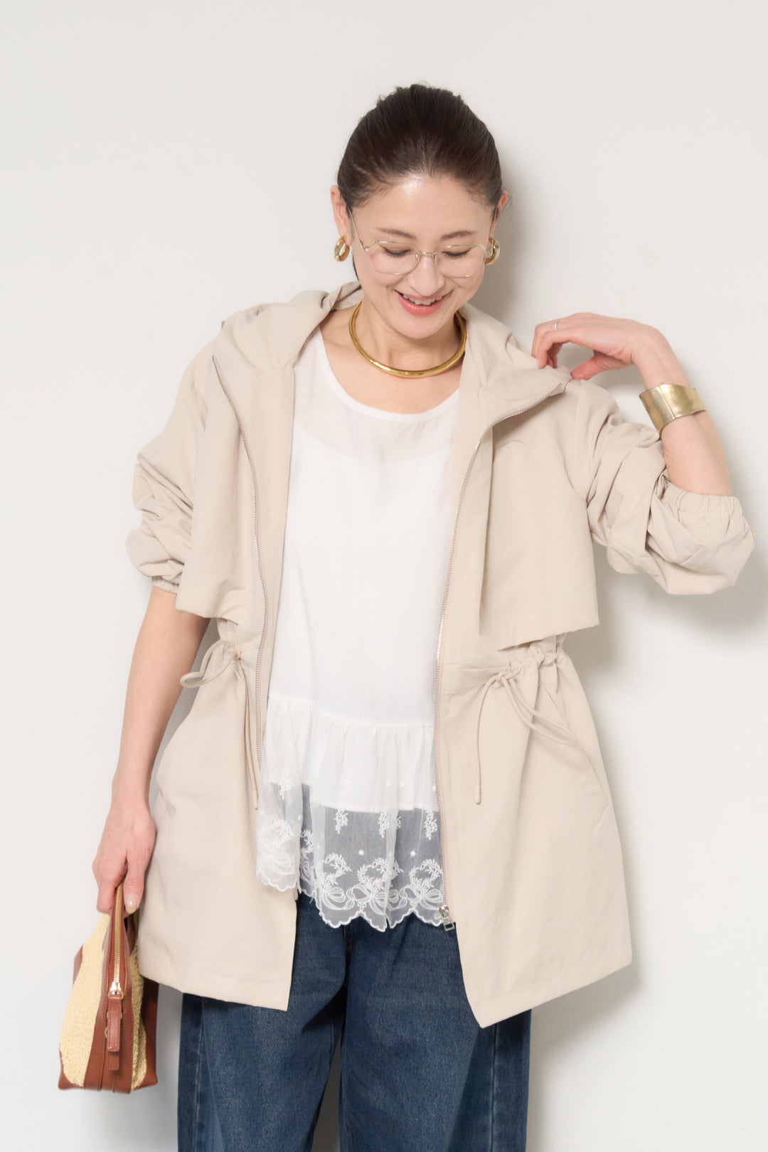 裾レース切替ノースリーブトップス