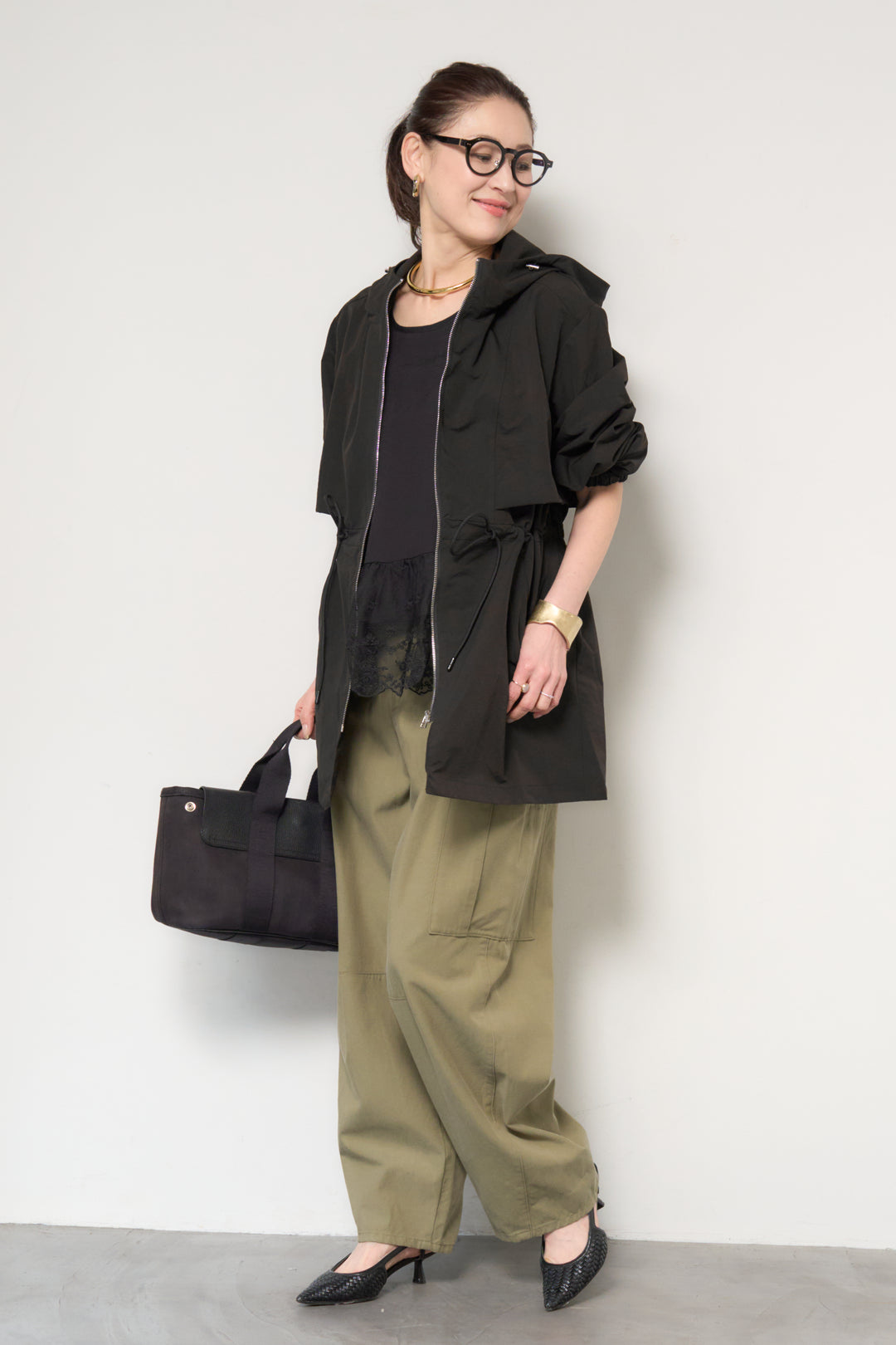 ウエストギャザーフーディーブルゾン