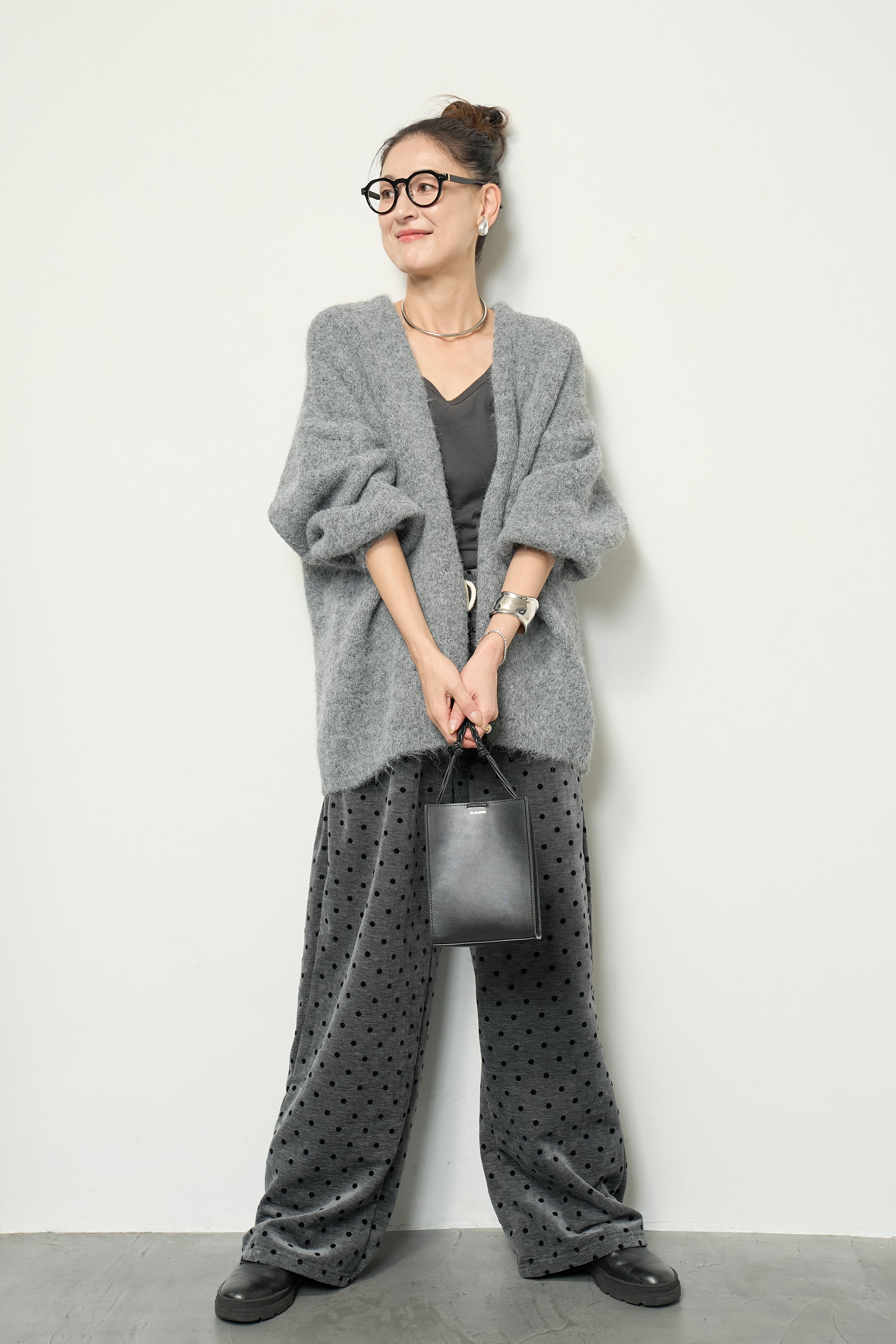 新品 25ss マメクロゴウチ ニット カーディガン グレー サイズ1 新品 25ss マメクロゴウチ ニット カーディガン グレー サイズ1