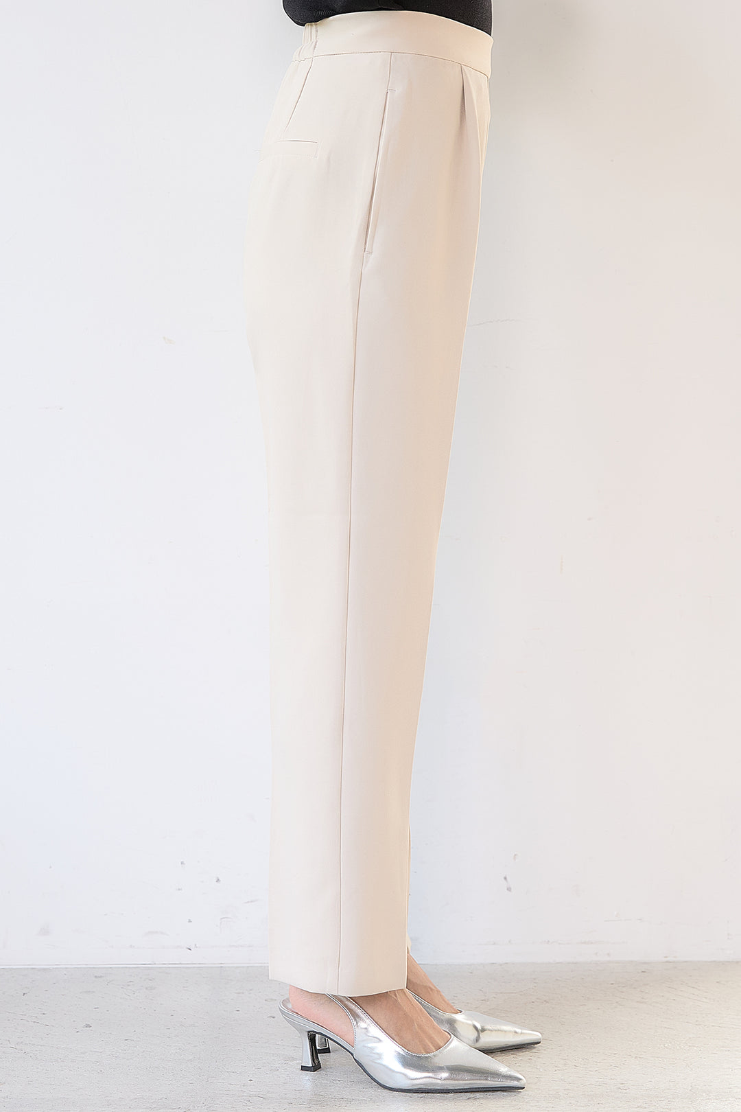 Slit Tapered Pants