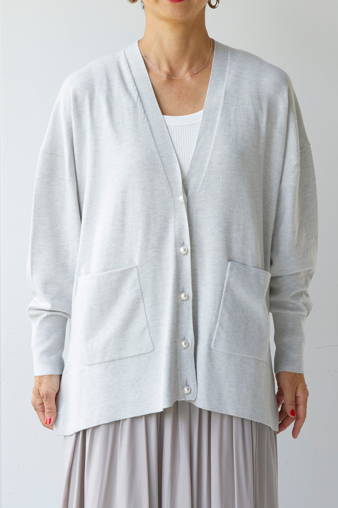 [Anti-static, anti-bacterial, UV protection, moisture absorbing and heat generating] Warm knit cardigan