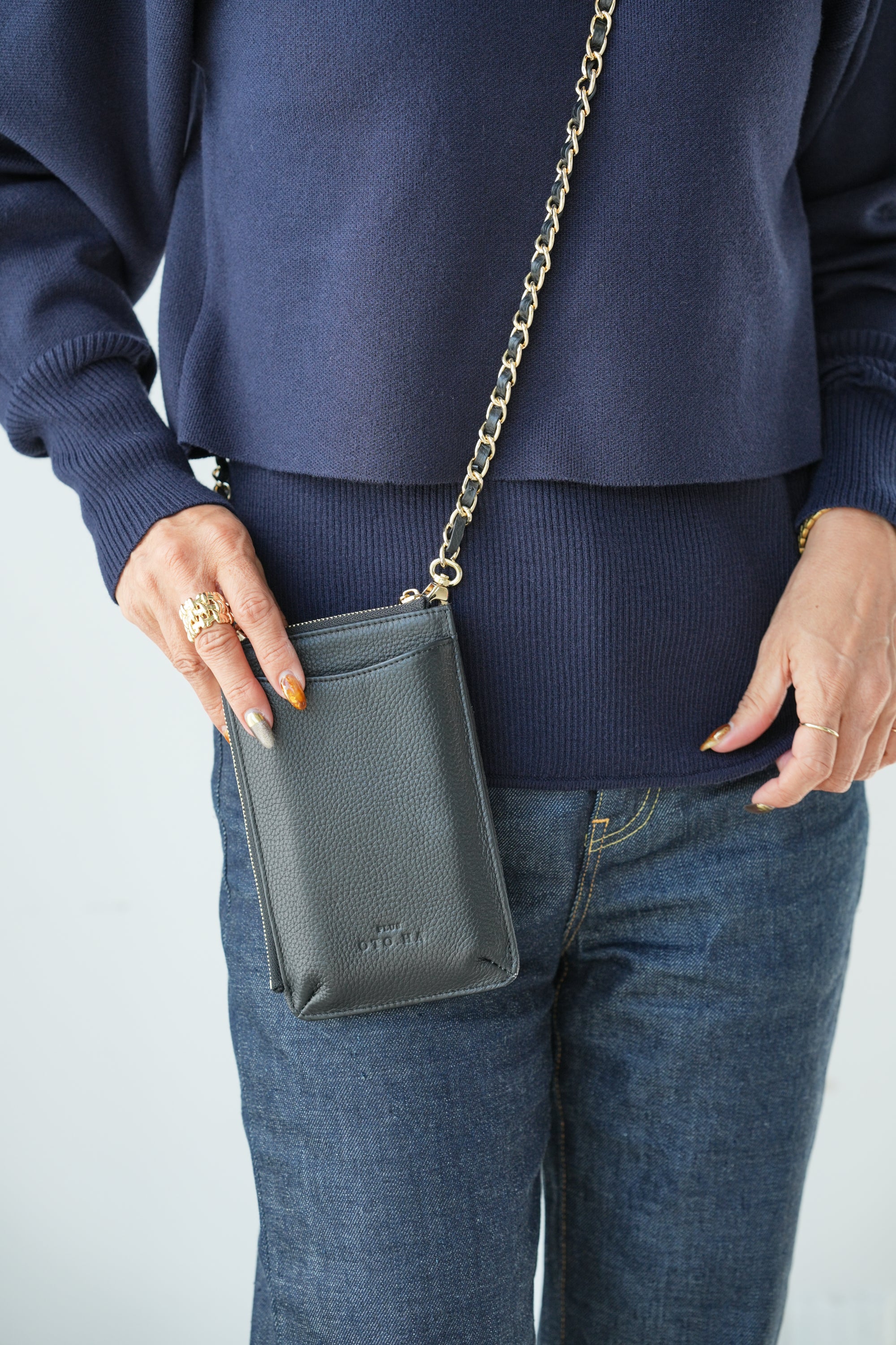 牛革100%ハンズフリーバッグchainstrap 阿部礼子コラボ – plusotoha