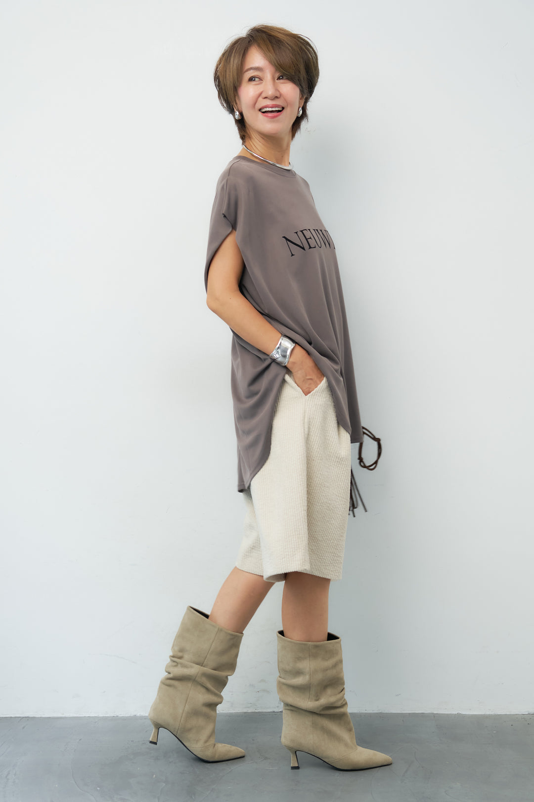 【レーヨン混】フロントロゴ フレンチスリーブT