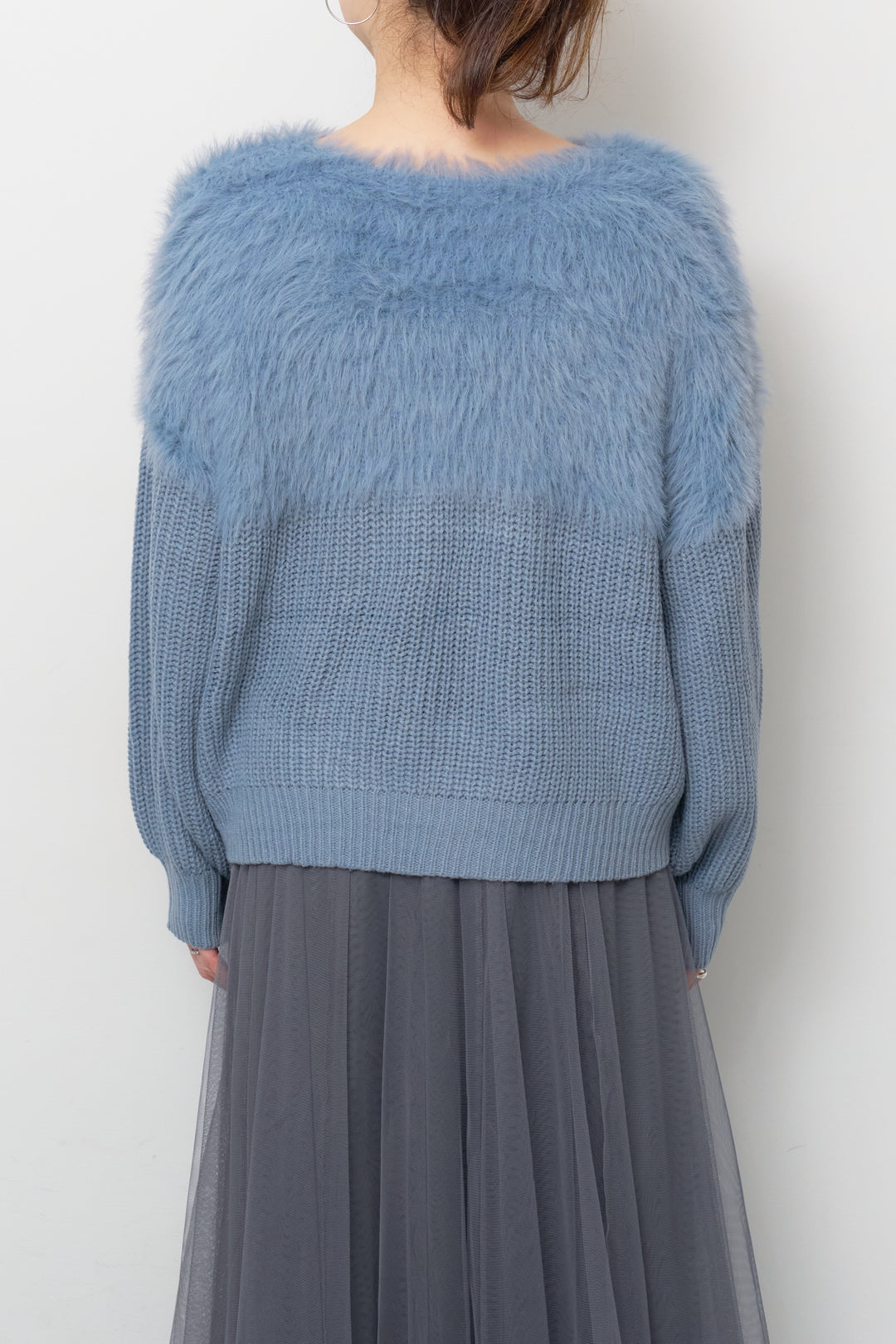 ボリュームスリーブ切替シャギーニット