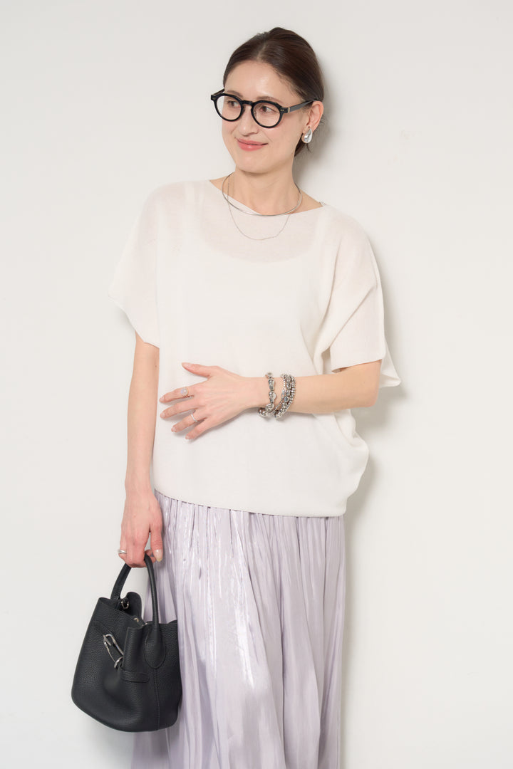 ホールガーメントフレンチスリーブニット