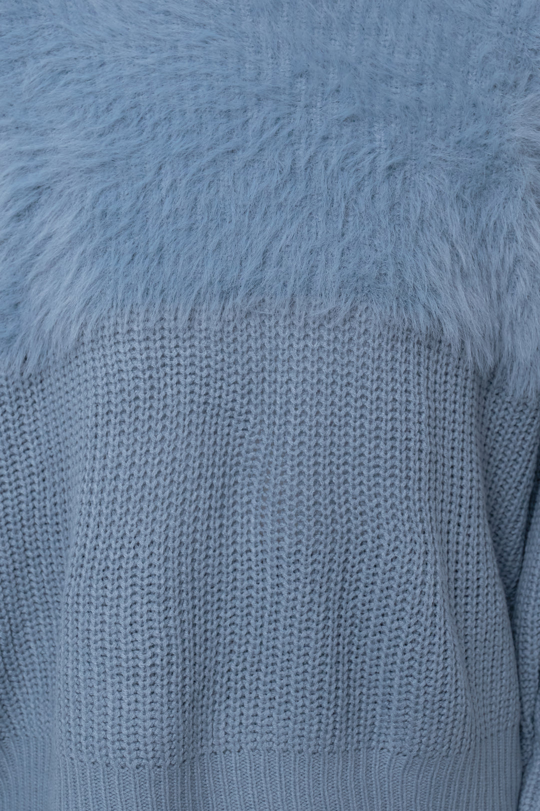 ボリュームスリーブ切替シャギーニット