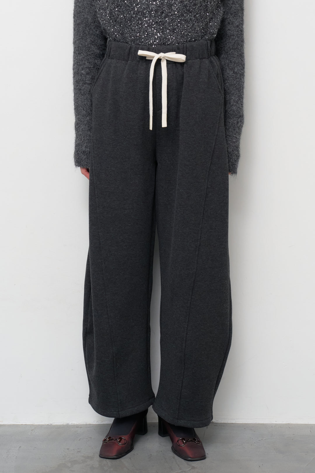 裏起毛コクーンパンツ