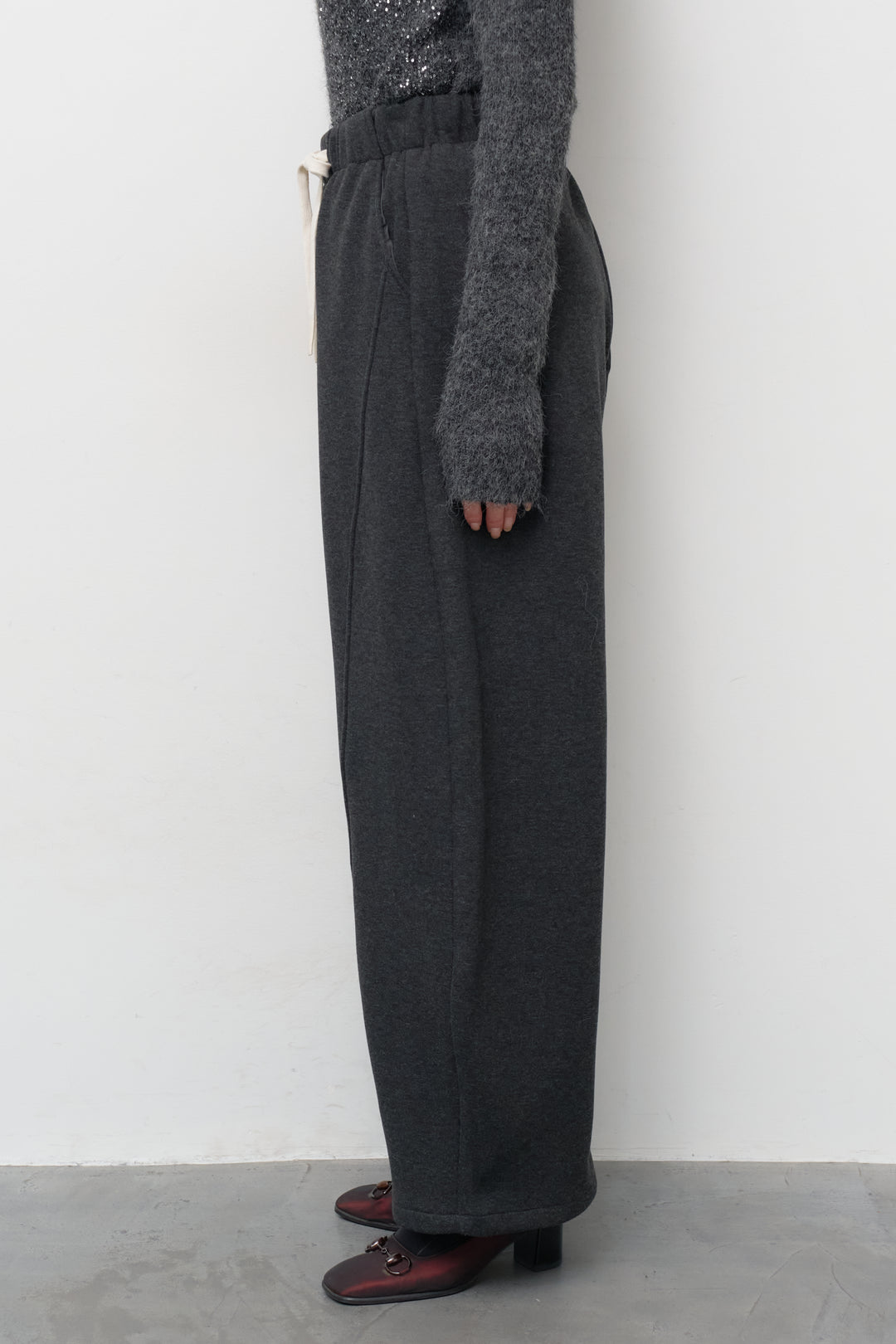 裏起毛コクーンパンツ