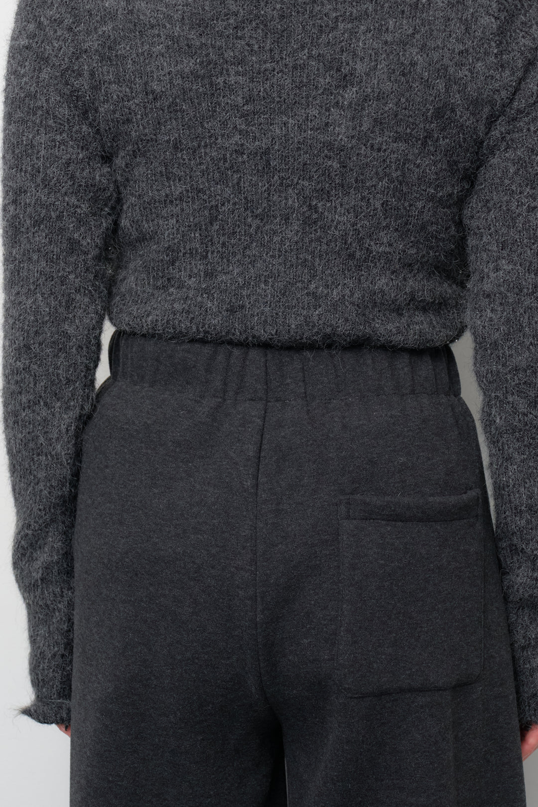 裏起毛コクーンパンツ