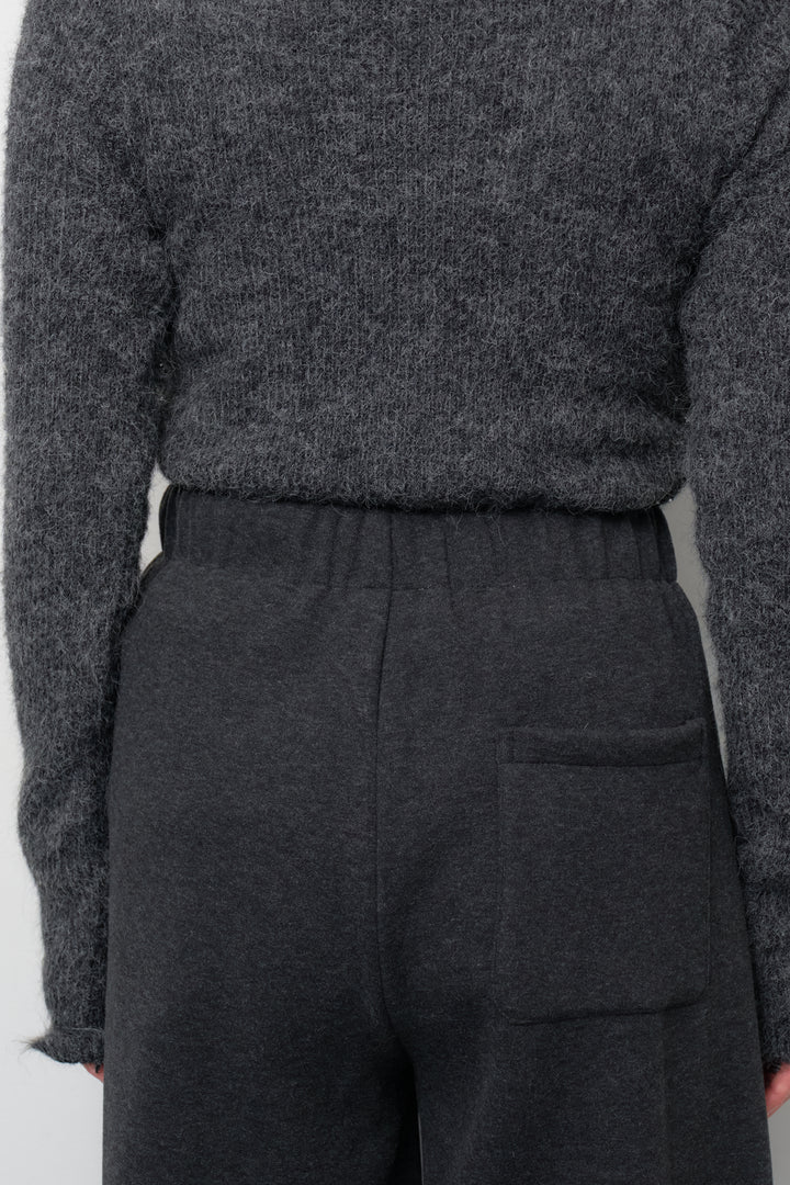 裏起毛コクーンパンツ