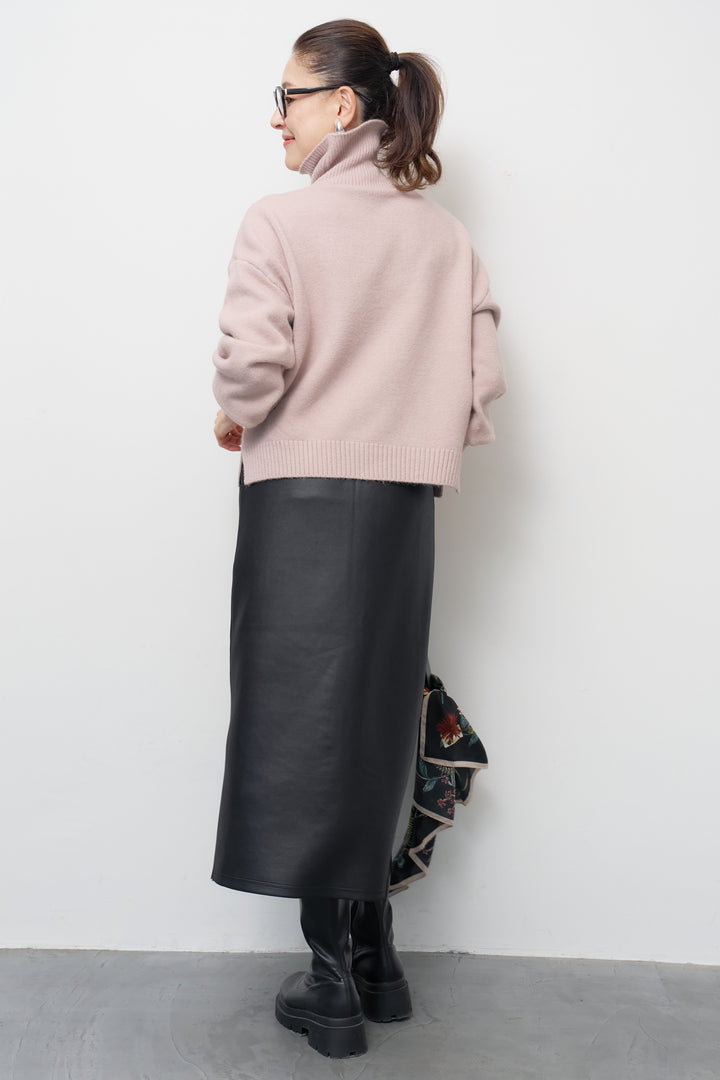 ミニマルハイゲージタートルニット