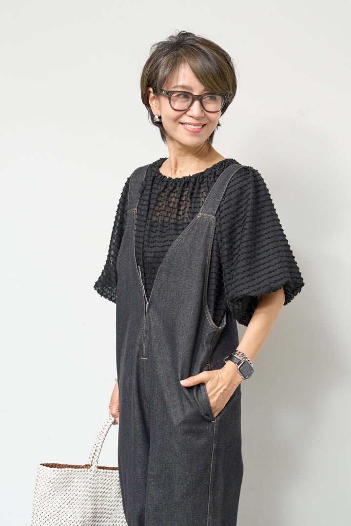 シアーフリンジブラウス