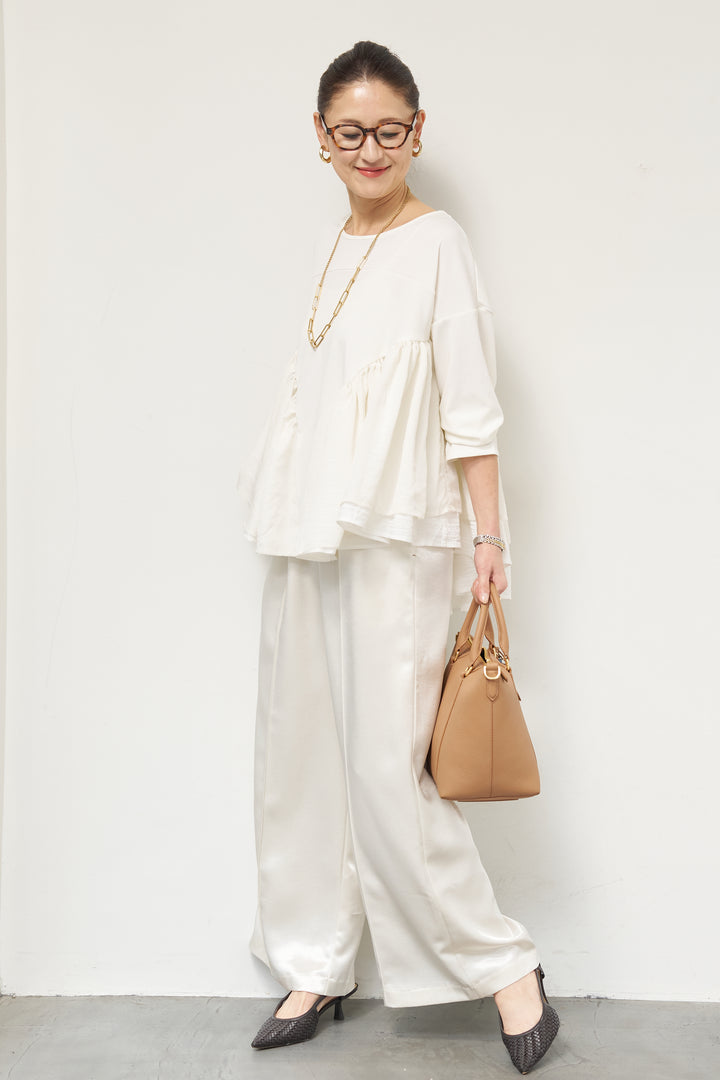 サテンワイドパンツ