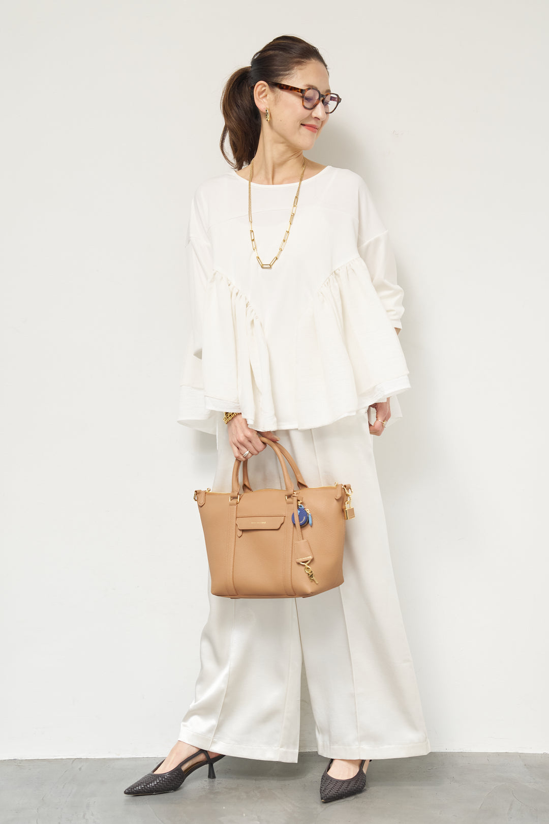 フリルテールプルオーバー