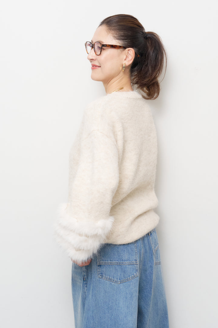 フェザーカフニットプルオーバー