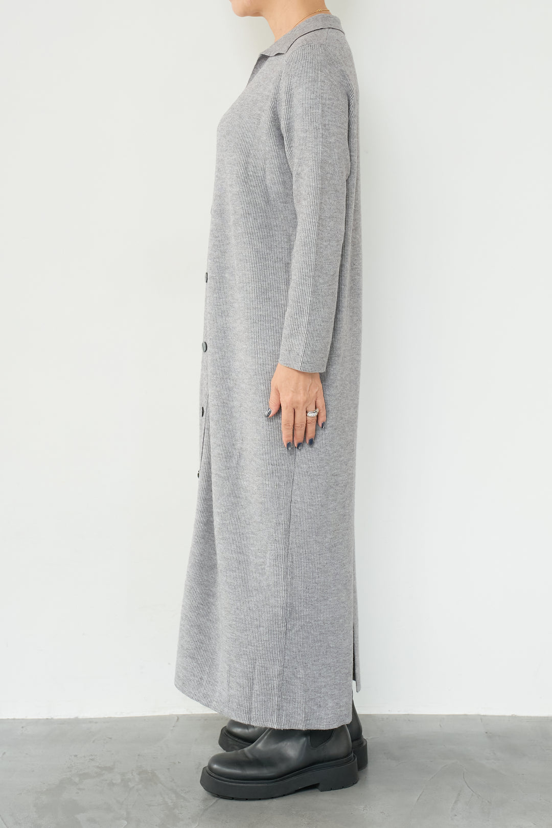 リブニットシャツワンピース