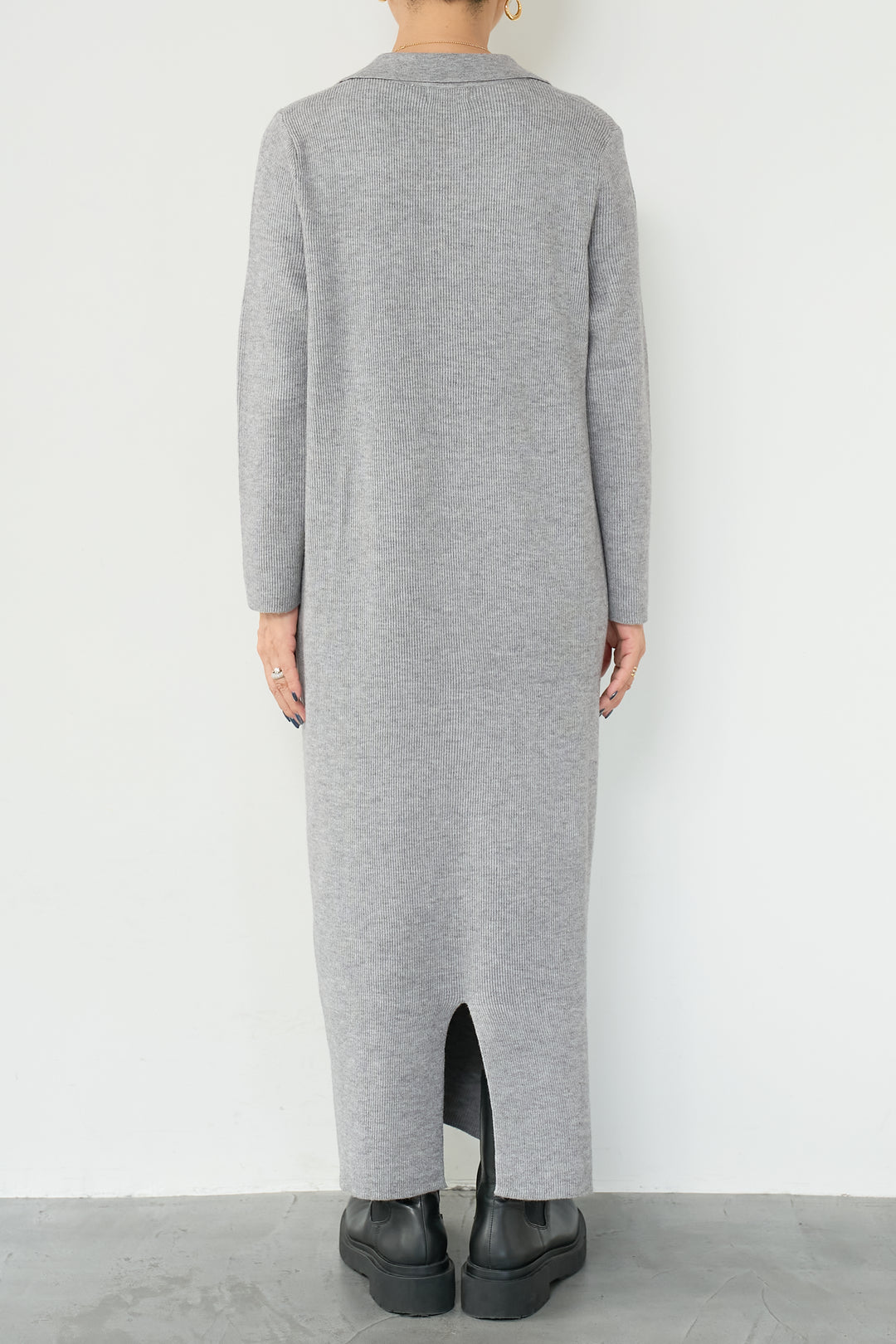 リブニットシャツワンピース