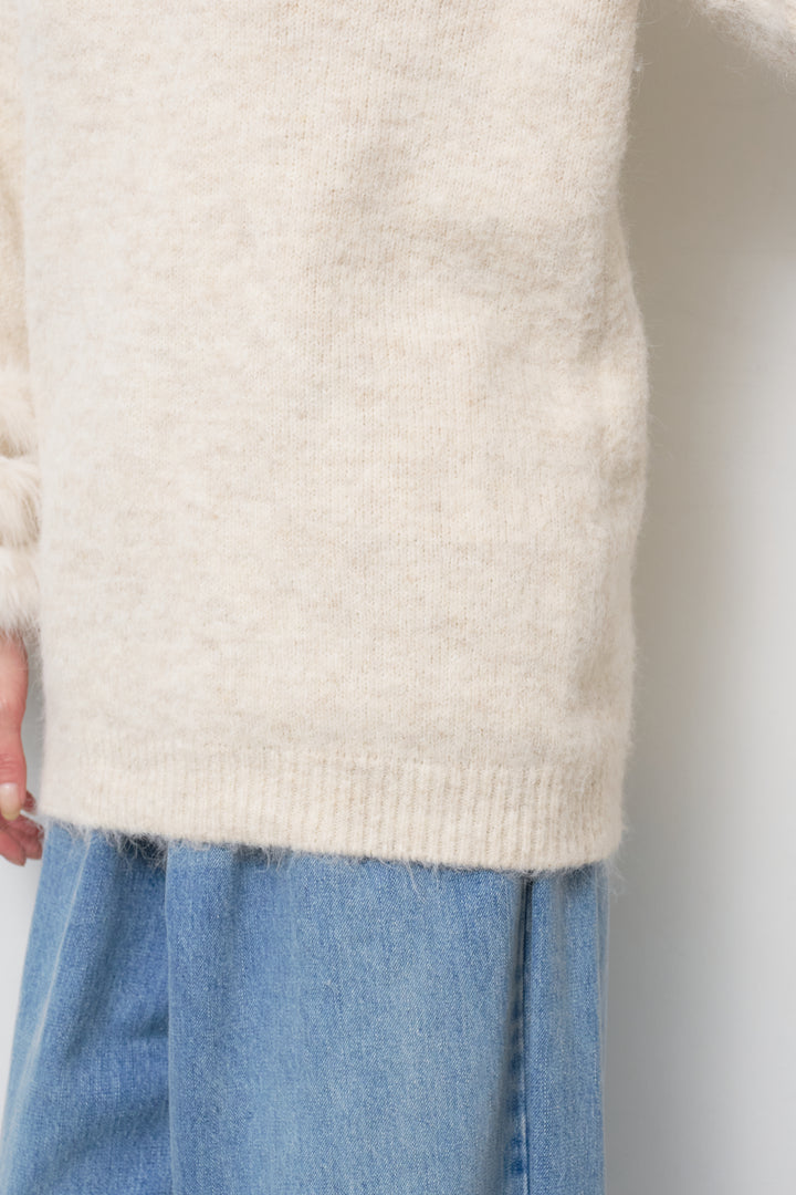 フェザーカフニットプルオーバー