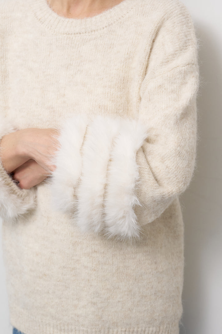 フェザーカフニットプルオーバー