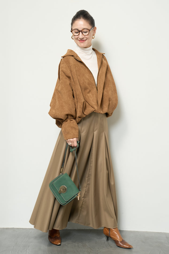 タックボリュームスカート